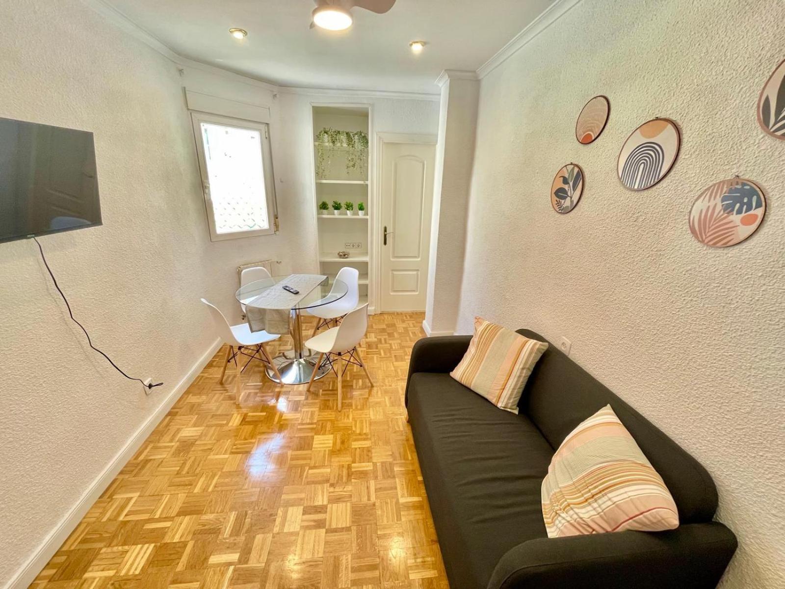 Acogedor Apartamento En Tetuan Madrid Eksteriør bilde